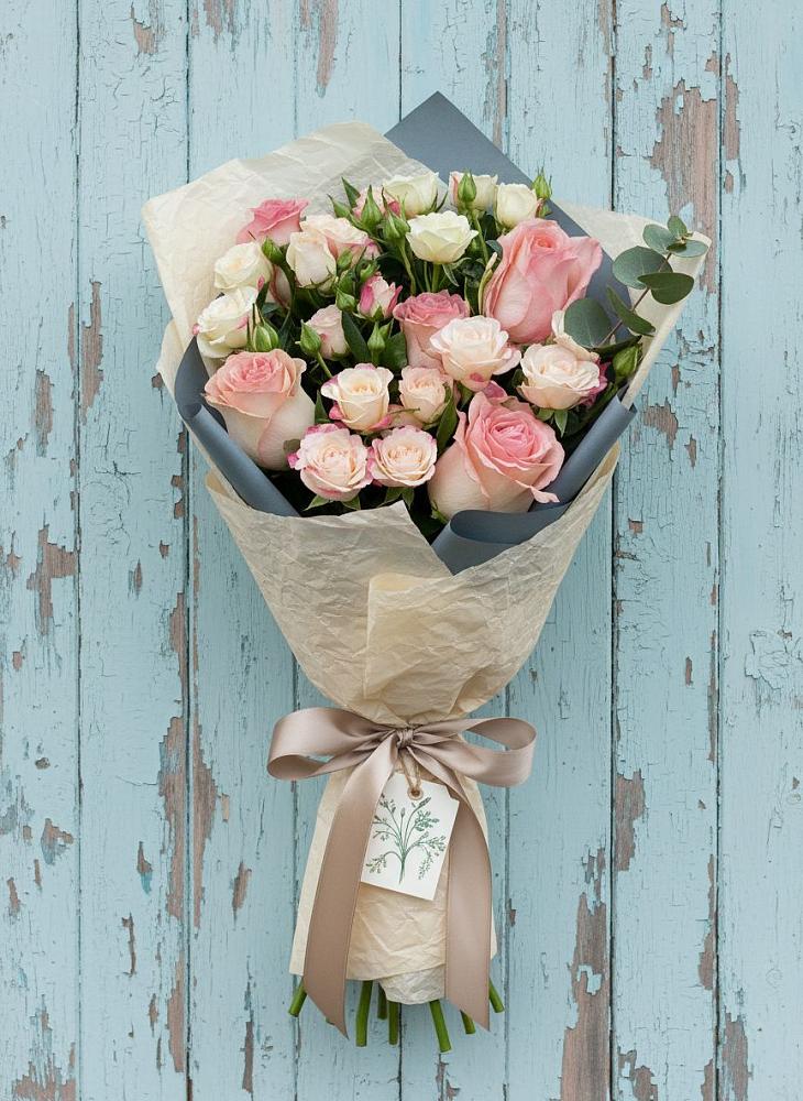 Букет цветов из: Розы в Аниве