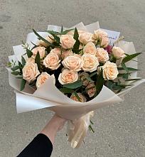 Букет Кремовые розы Латте в Аниве