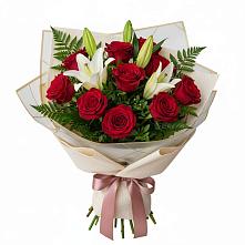 Букет цветов из:  Лилии и Розы в Аниве
