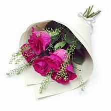 Букет цветов из:  Розы в Аниве