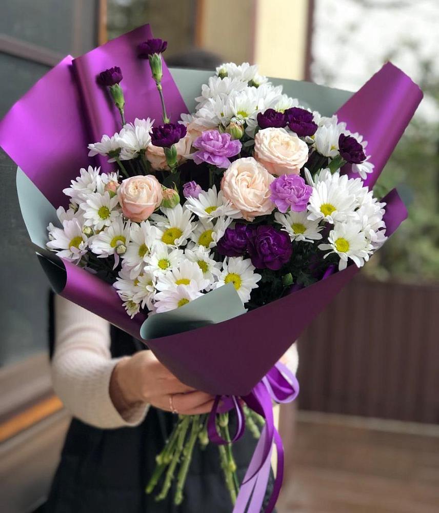 Букет цветов из: Хризантемы, Гвоздики и Розы в Аниве