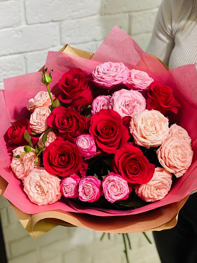 Букет цветов из: Розы в Аниве