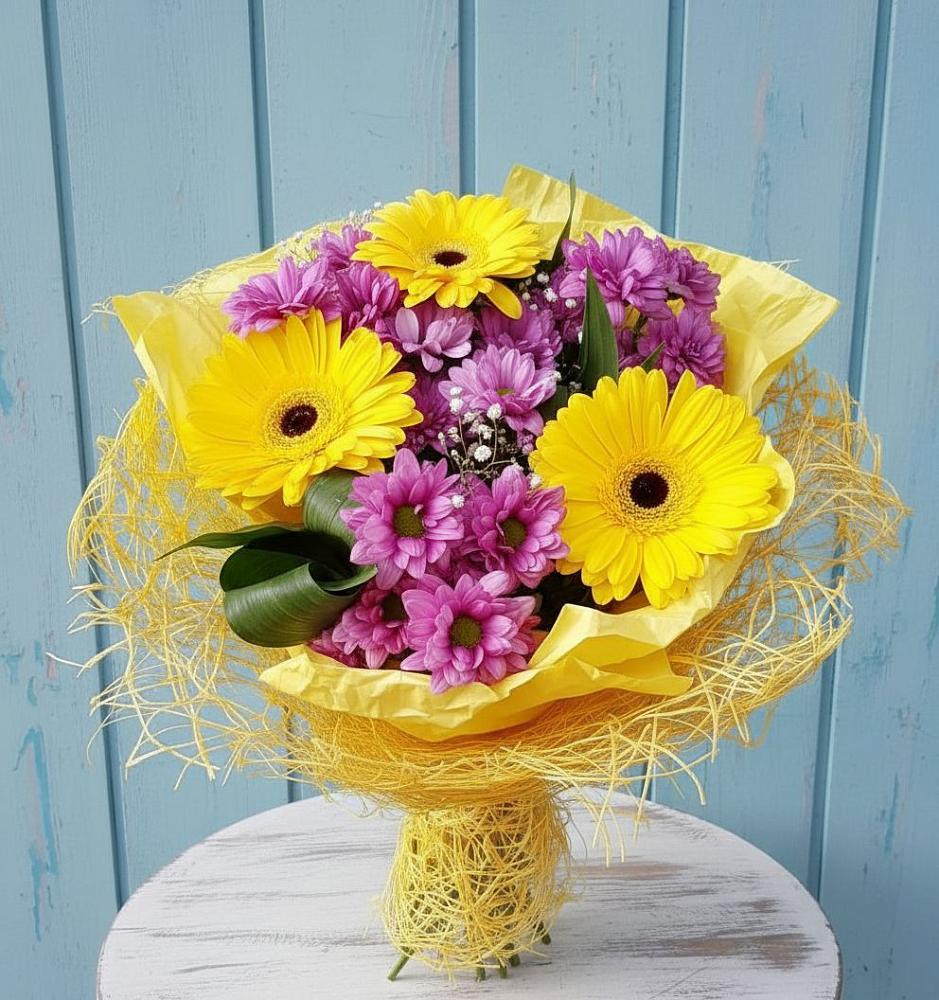 Букет цветов из: Хризантемы и Герберы в Аниве