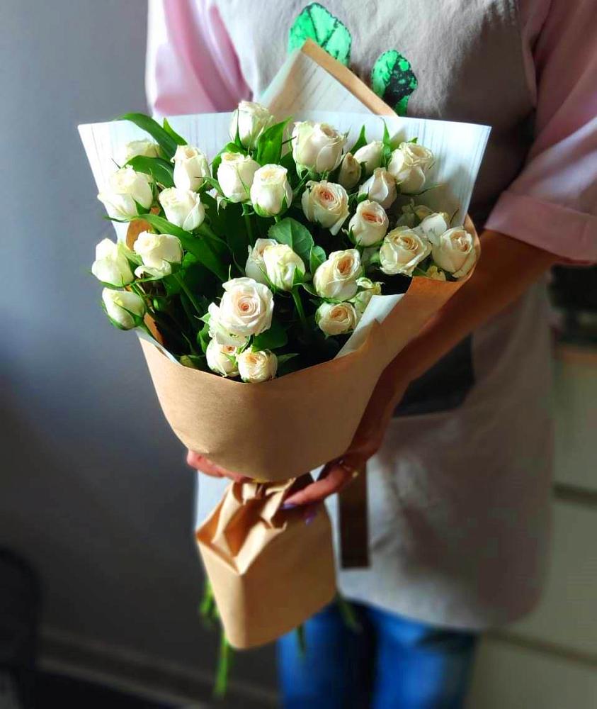Букет цветов из: Розы в Аниве