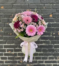Букет цветов из:  Герберы и Хризантемы #REPLACE_PRED# Аниве