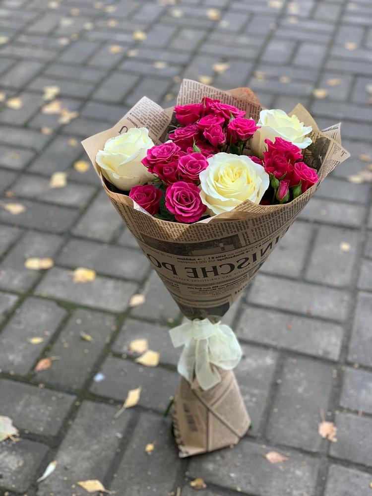 Букет цветов из: Розы в Аниве