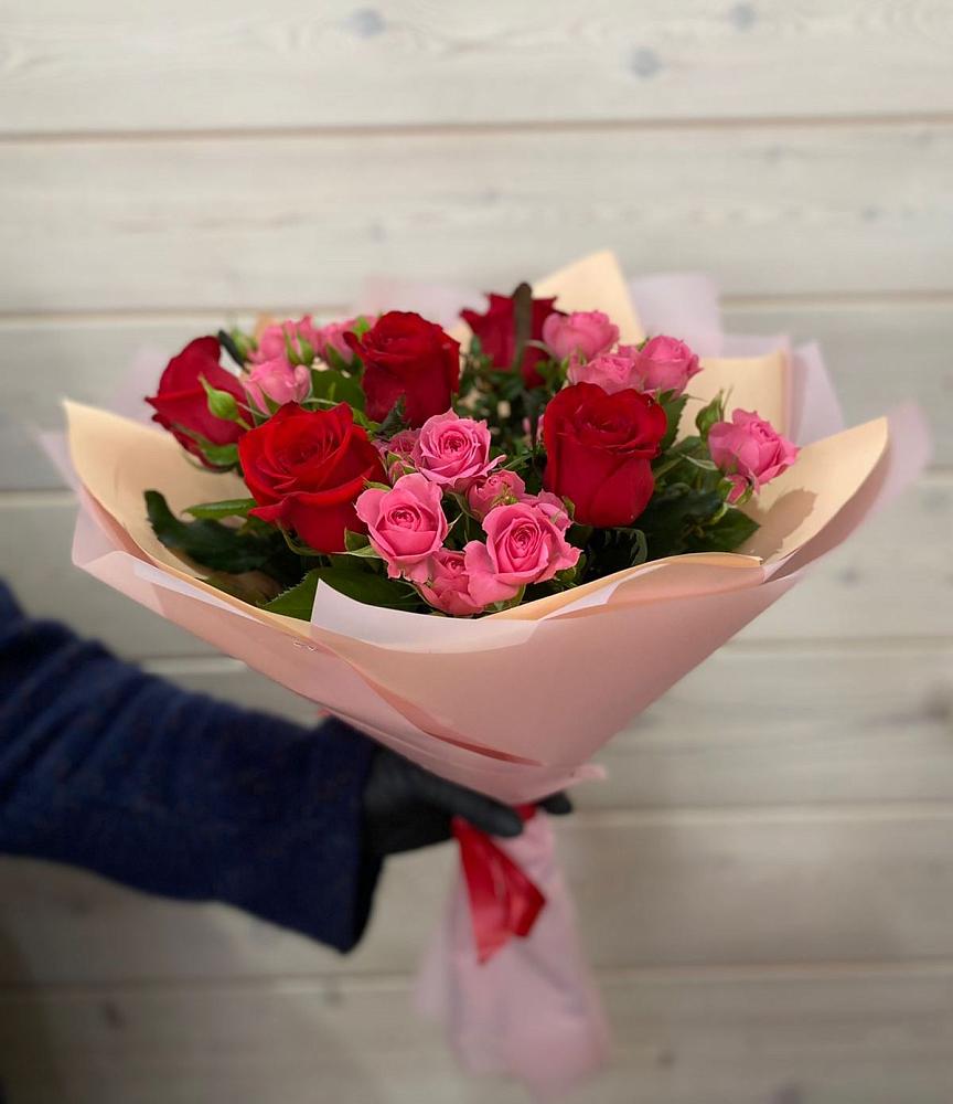 Букет цветов из: Розы в Аниве