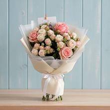 Букет цветов из:  Розы #REPLACE_PRED# Аниве